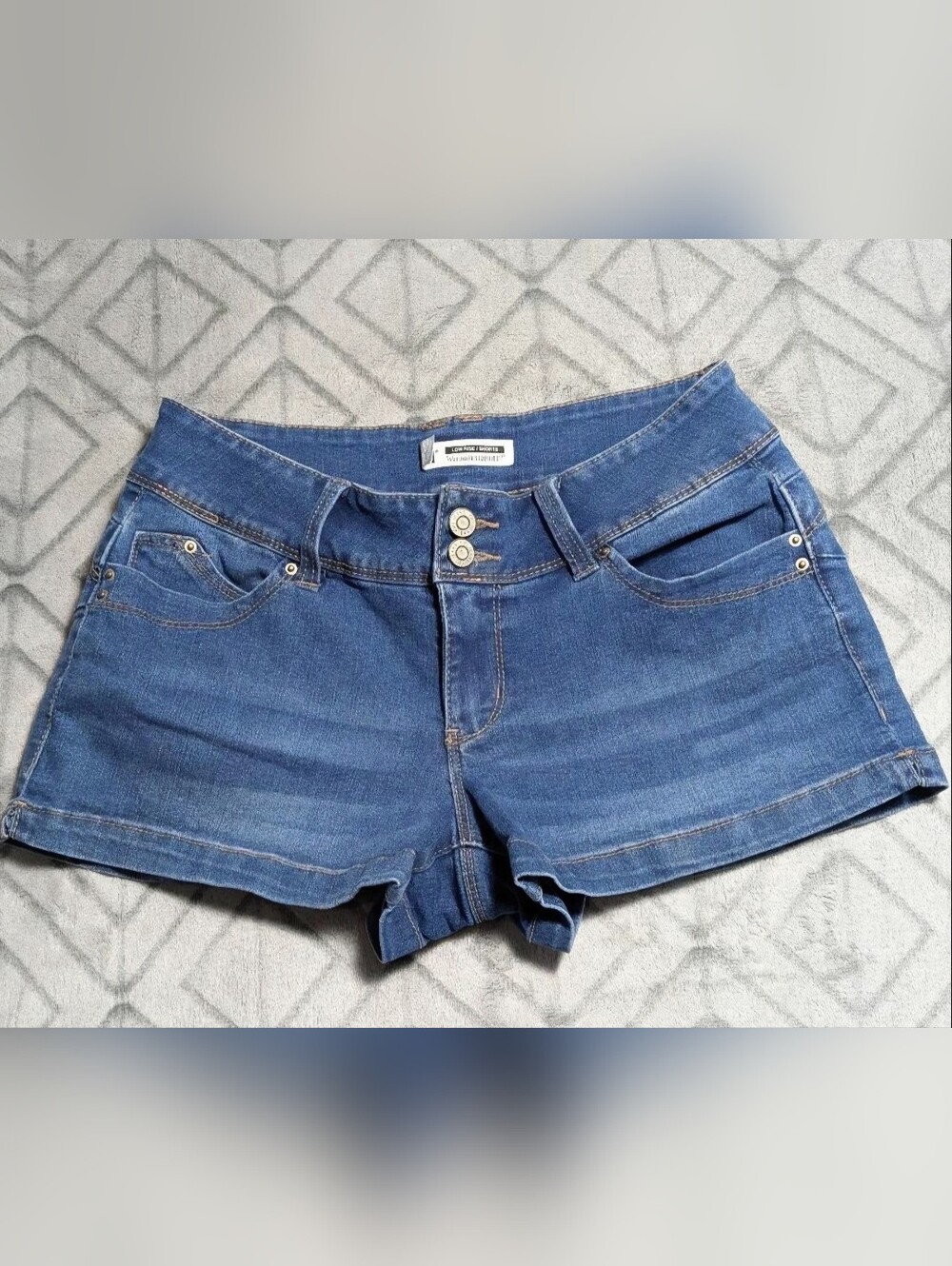 YMI Wanna Betta Butt Women's Shorts Size 5